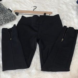 Bebe Black dress legging